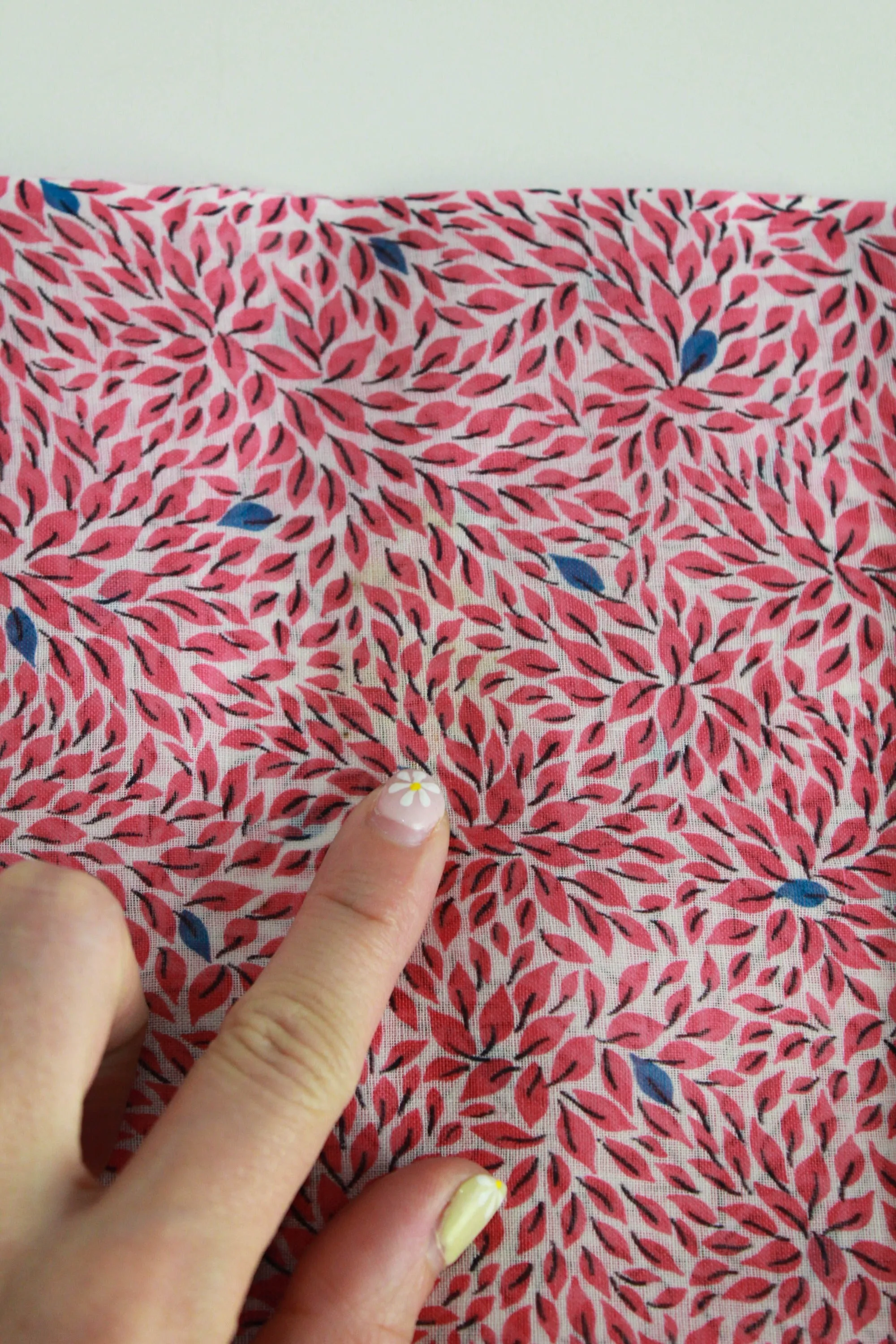 1950s Cotton Fabric, 9 Yards, Pink Abstract Leaf Print Sheer Sewing Fabric