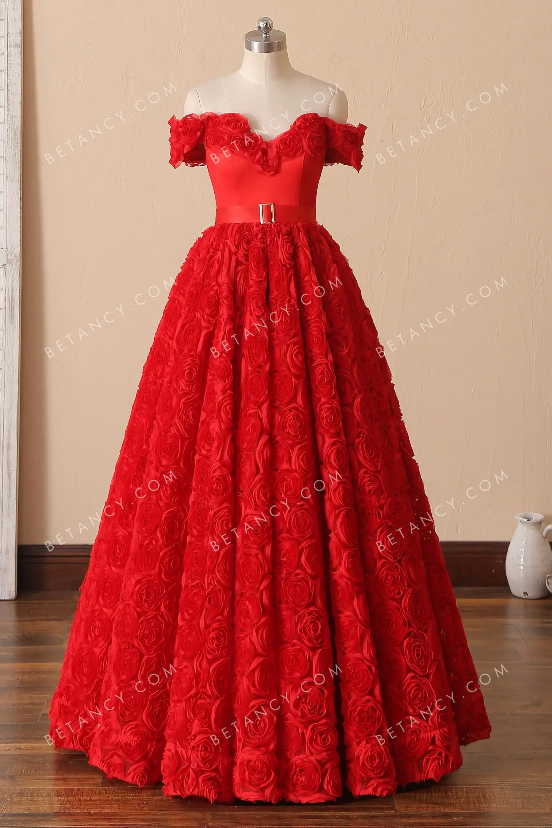 Charming 3D Rosette Flowers Off-the-shoulder Prom Gown