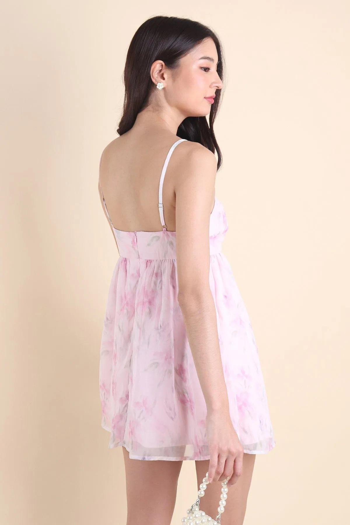 KURA FLORAL KNOT DRESS IN ETHEREAL PINK